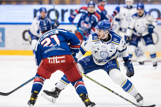 Oskarshamns Brian Cooper och Leksands Marek Hrivík