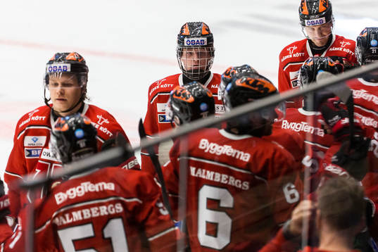 Örebros Simon Forsmark jublar