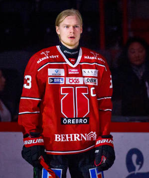 Örebros Christopher Mastomäki utan hjälm