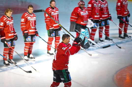 Örebros Kristian Näkyvä hyllas