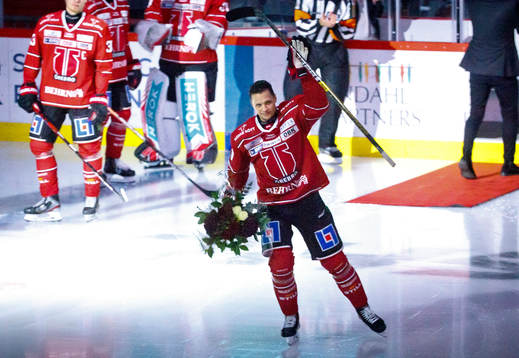 Örebros Kristian Näkyvä hyllas
