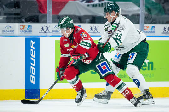 Frölundas Lucas Raymond och Färjestads Jacob Peterson