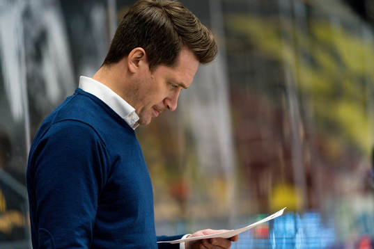 Växjös tränare Sam Hallam