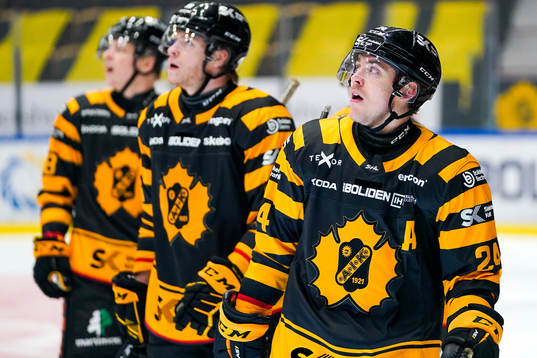 Skellefteås Andreas Wingerli  jublar