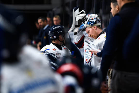 Linköpings målvakt Jussi Rynnäs deppar