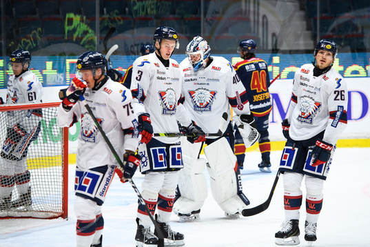 Linköpings William Worge Kreu, målvakt Jussi Rynnäs och