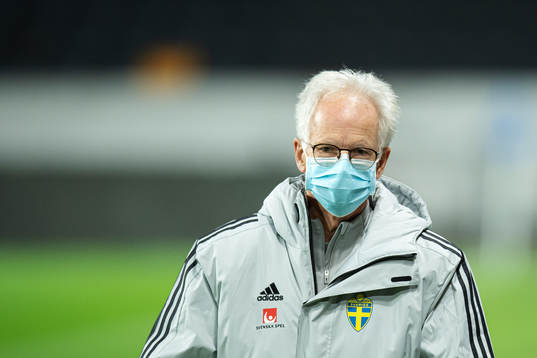 Team doctor Anders Valentin of the Swedish national