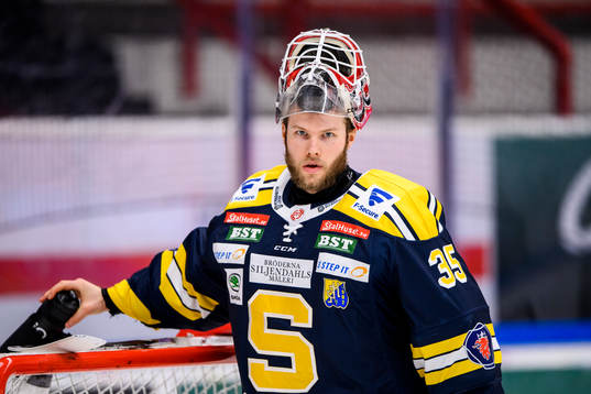 Södertäljes målvakt Filip Gustavsson