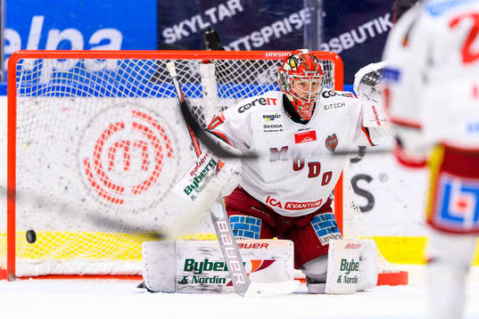 Modos målvakt Anthony Peters släpper in 4-2
