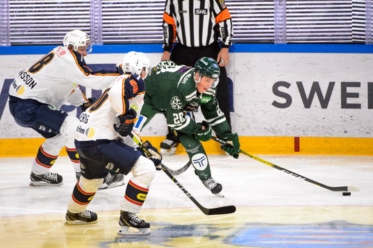Färjestads Olle Lycksell