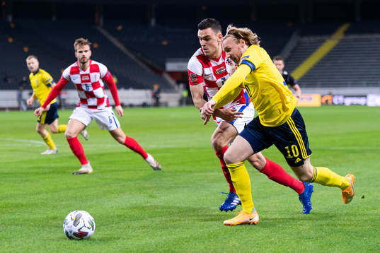 Filip Uremovic of Croatia and Emil Forsberg of Sweden