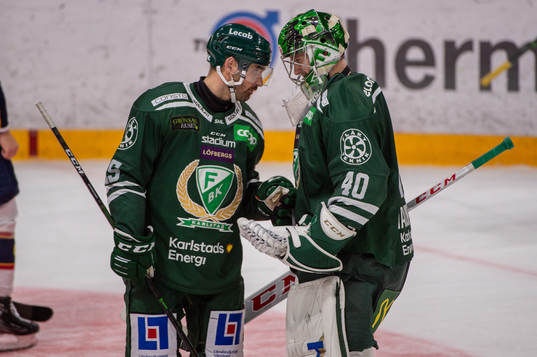 Färjestads Martin Johansson och Henrik Haukeland jublar