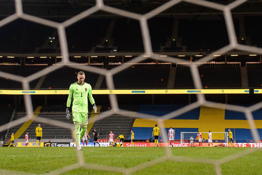 Goalkeeper Robin Olsen of Sweden looks dejected