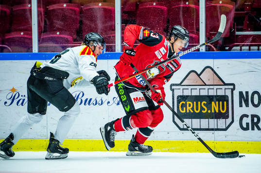 Brynäs Oskar Kvist mot Malmö Redhawks Adam Ollas Mattsson