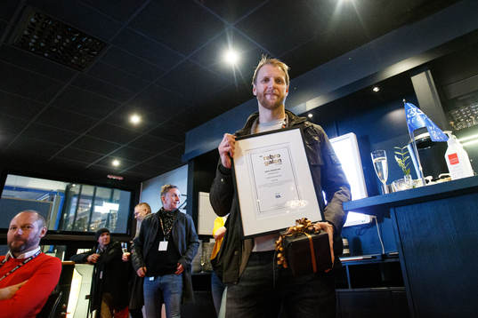 NHL-laget St. Louis Blues spelare Carl Gunnarsson