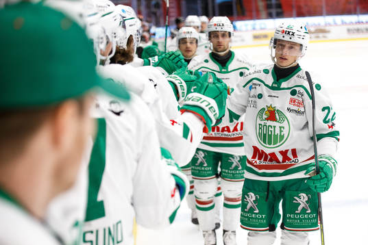 Rögles Samuel Jonsson jublar