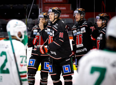 Örebros Rodrigo Abols gör 6-5 och jublar med Kristian