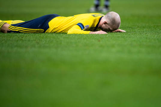 Marcus Danielson of Sweden looks dejected