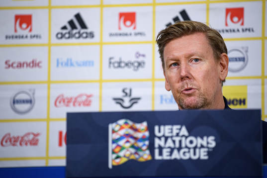 Head coach Peter Wettergren of Sweden