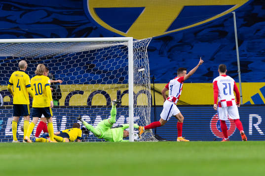 Ivan Perisic of Croatia celebrates
