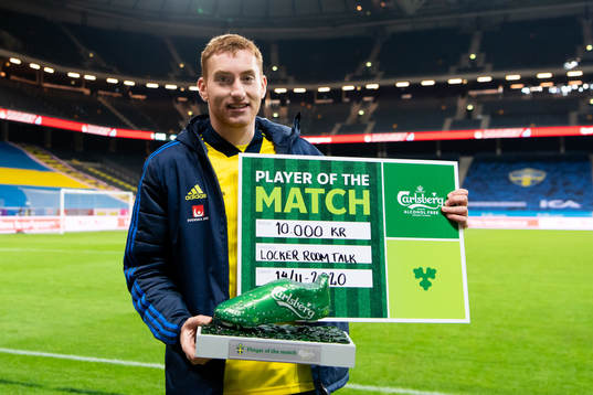 Dejan Kulusevski of Sweden is awarded Player of the match