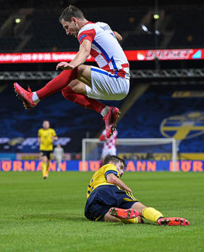 Boma Barisic of Croatia and Mikael Lustig of Sweden