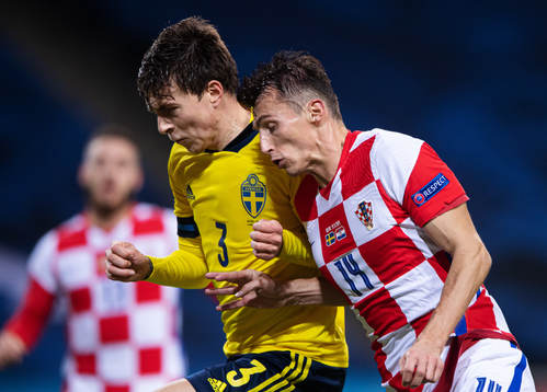 Victor Nilsson Lindelöf of Sweden and Ante Budimir of