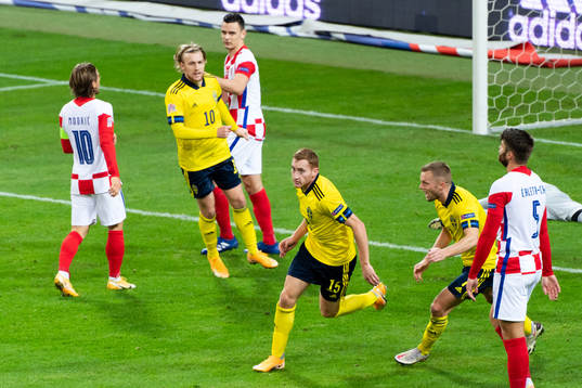 Dejan Kulusevski of Sweden celebrates