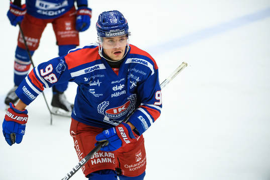 Oskarshamns Oliver Larsen jublar