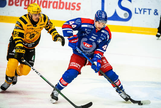 Oskarshamns Nolan Zajac och Skellefteås Jonathan Johnsson