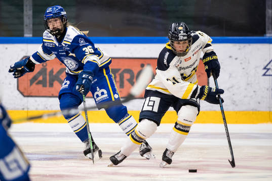 Leksands Andrine Furulund och HV71s Anna Kjellbin