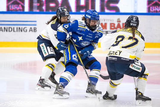 s Sidney Morin och Jessica Healey försvarar mot Leksands