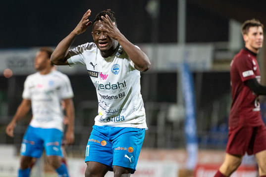 Värnamos Michael Kargbo deppar