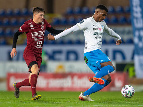 Landskronas Kevin Jensen mot Värnamos Bernardo Vilar