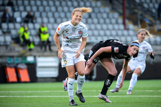 Rosengårds Anna Anvegård har ont