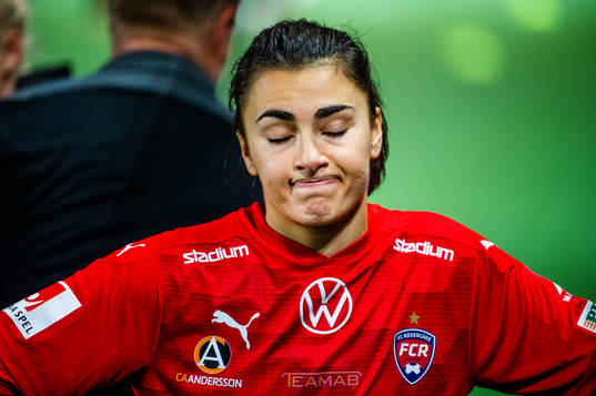 Rosengårds målvakt Zecira Musovic deppar