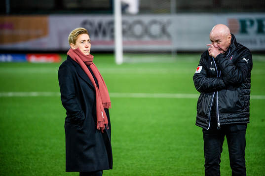 Rosengårds sportchef Therese Sjögran och Erling Nilsson