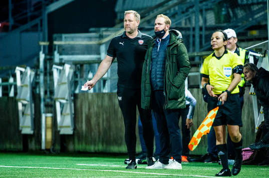 Rosengårds assisterande tränare Patrick Winqvist och