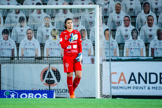 Rosengårds målvakt Zecira Musovic deppar