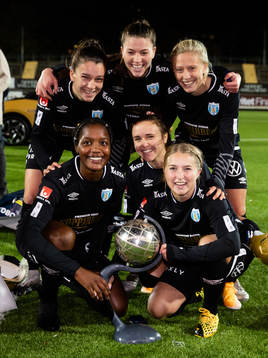 Göteborgs Anna Julia Csiki, Pauline Hammarlund, Rebecka