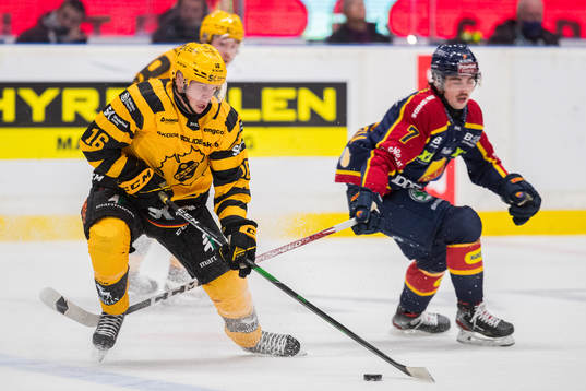 Skellefteås Linus Lindström och Djurgårdens Robert