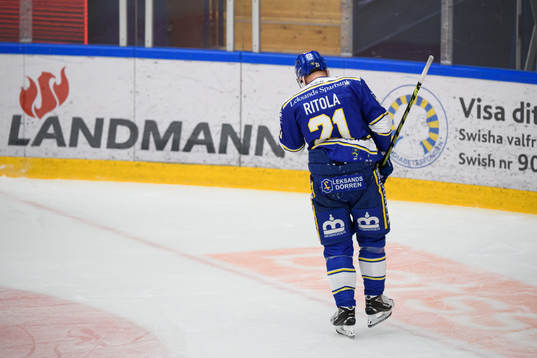 Leksands Mattias Ritola lämnar isen