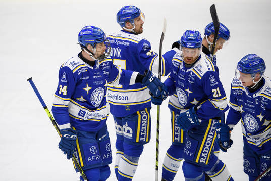 Leksands Peter Cehlarik och Mattias Ritola jublar