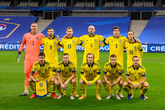 The starting eleven of Sweden pose for a team photo