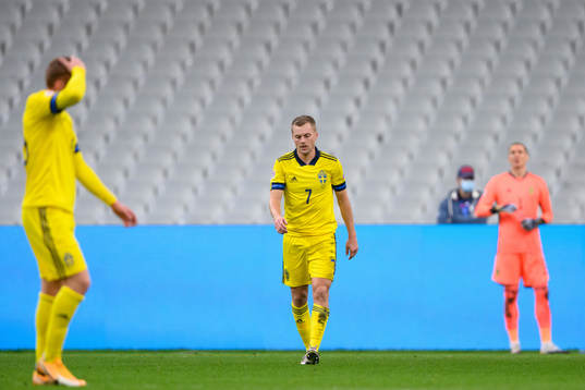 Dejan Kulusevski , Sebastian Larsson and goalkeeper Robin