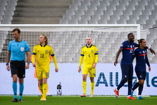 Marcus Danielson of Sweden looks dejected