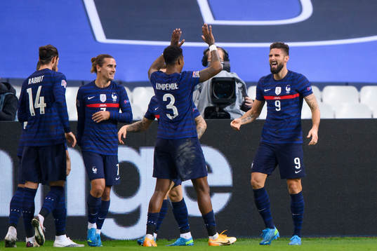 Olivier Giroud of France celebrates the 3-1 goal