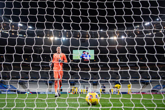 Goalkeeper Robin Olsen of Sweden looks dejected