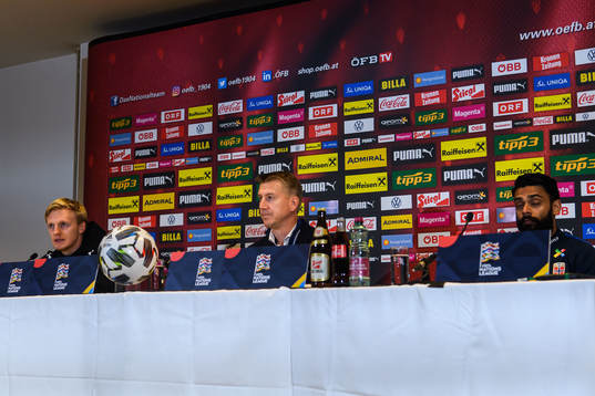 Mats Møller Dæhli, Leif Gunnar Smerud, head coach, and
