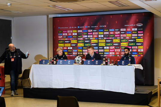 Mats Møller Dæhli, Leif Gunnar Smerud, head coach, and